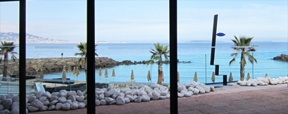 Sculpture The blue look on the terrace of the Hotel Casino Pullman, Cannes Mandelieu